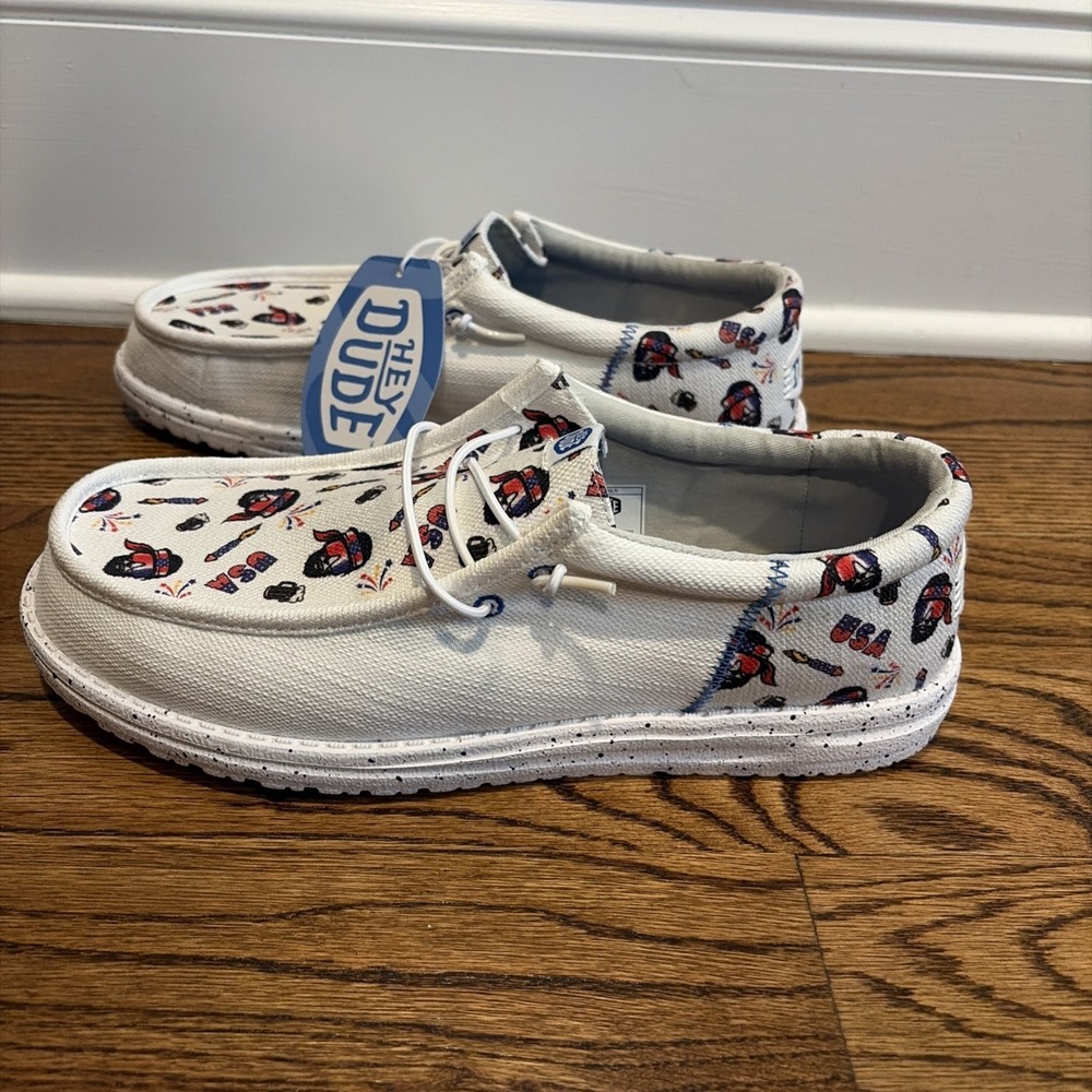 Hey Dude Wally Funk Americana Party Slip On White Comfort Shoes Men's Size 11 - Picture 3 of 8